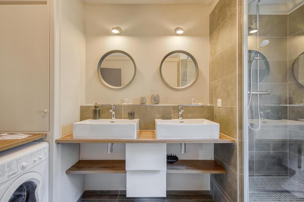 Le Gambetta - T3 Standing Avec Parking, Wifi, Netflix Apartment Laval  Exterior photo